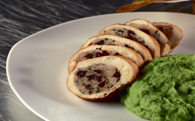 Pechuga de pollo rellena